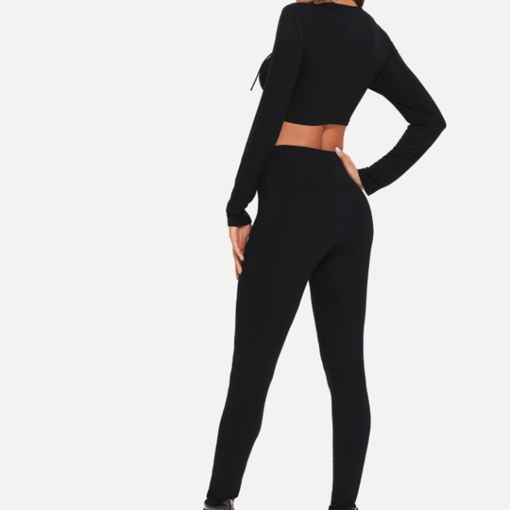 🌟5/$25🌟Two Piece Athleisure Set - Picture 3 of 4